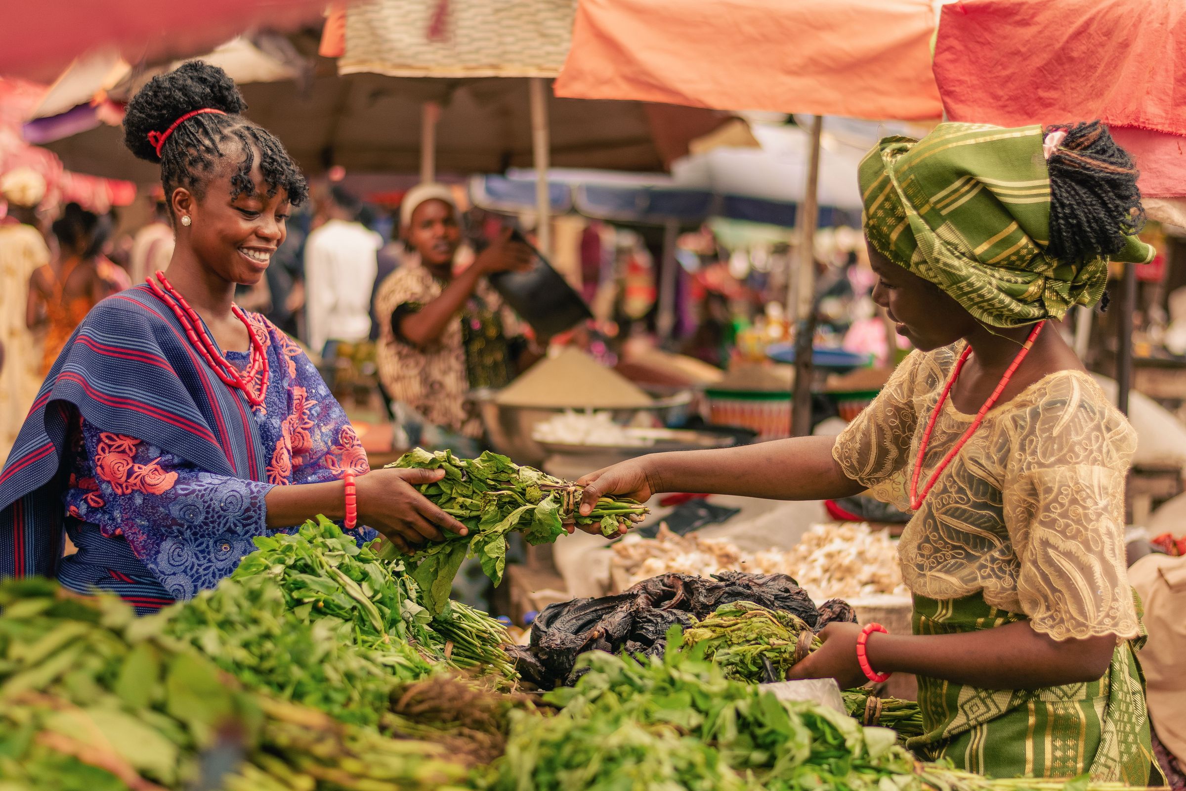 Une activité économique locale productive — commerce de marché et artisanat
